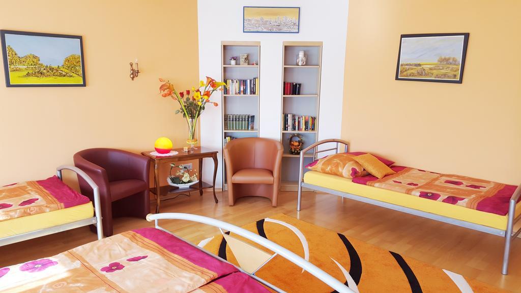 Gaestezimmer Wurm Monchhof Room photo