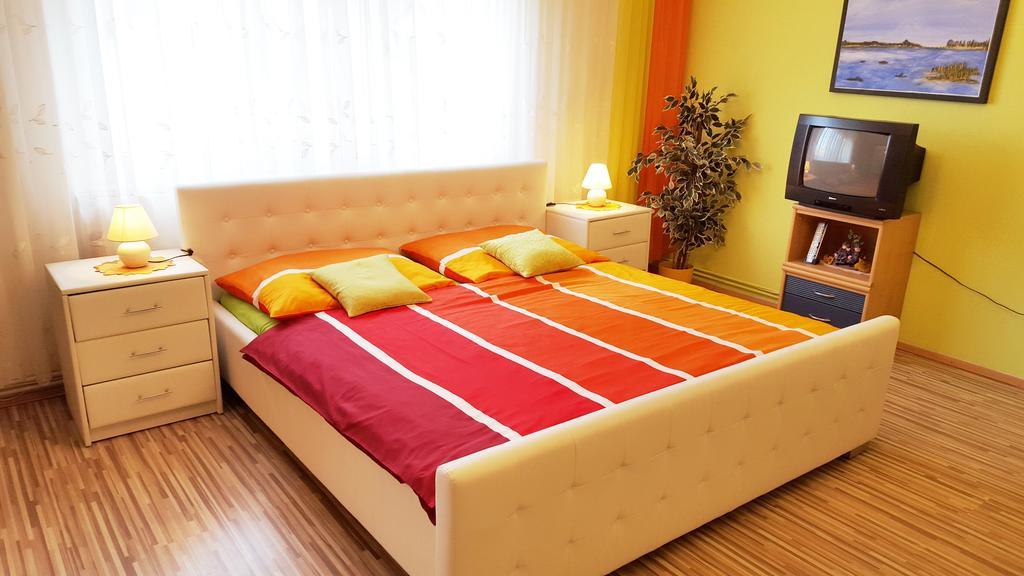 Gaestezimmer Wurm Monchhof Room photo